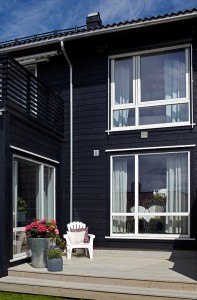 Mørk eller lys farge på huset?
