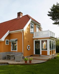 Velg en gul farge på huset